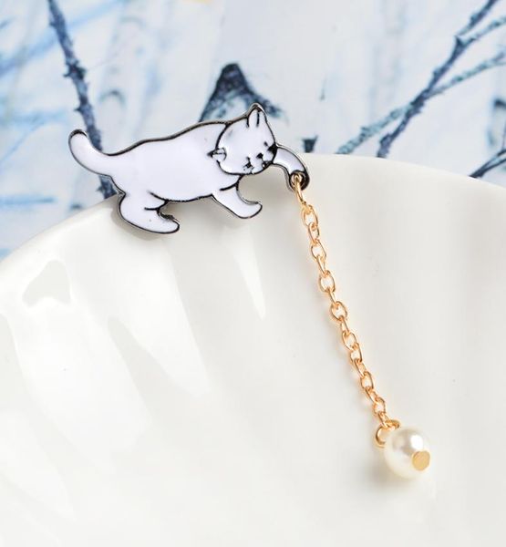 new cute cartoon cat kitten pearl brooch pins chain button jacket badge5269115, Gray
new cute cartoon cat kitten pearl brooch pins chain button jacket badge5269115, Gray