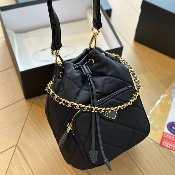 designer mini handbag bucket bag shoulder crossbody bag rhombic lattice embroidery chain stereoscopic outer metal letters detachable adjusta
designer mini handbag bucket bag shoulder crossbody bag rhombic lattice embroidery chain stereoscopic outer metal letters detachable adjusta