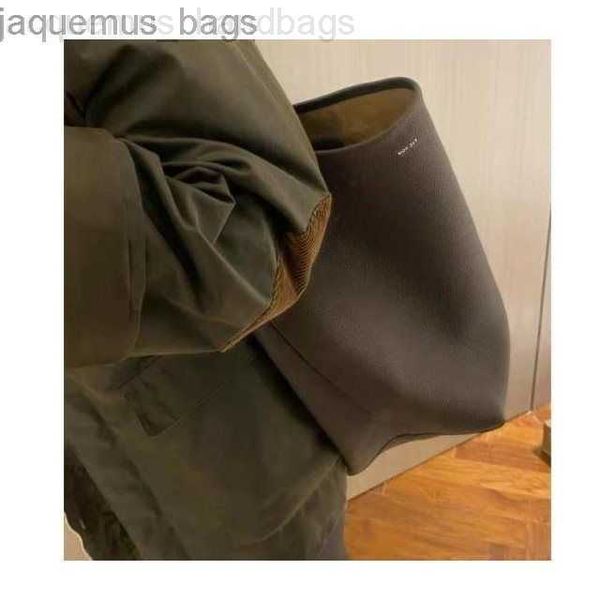 the designer rows high-capacity bag leather bag small and versatile tote bucket large capacity single shoulder portable real the row
the designer rows high-capacity bag leather bag small and versatile tote bucket large capacity single shoulder portable real the row