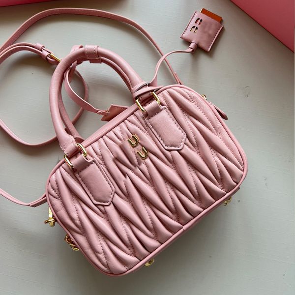 sheepskin pleated tote bag fashion shoulder bags designer handbag solid color metal hardware zipper large capacity crossbody purse removable
sheepskin pleated tote bag fashion shoulder bags designer handbag solid color metal hardware zipper large capacity crossbody purse removable