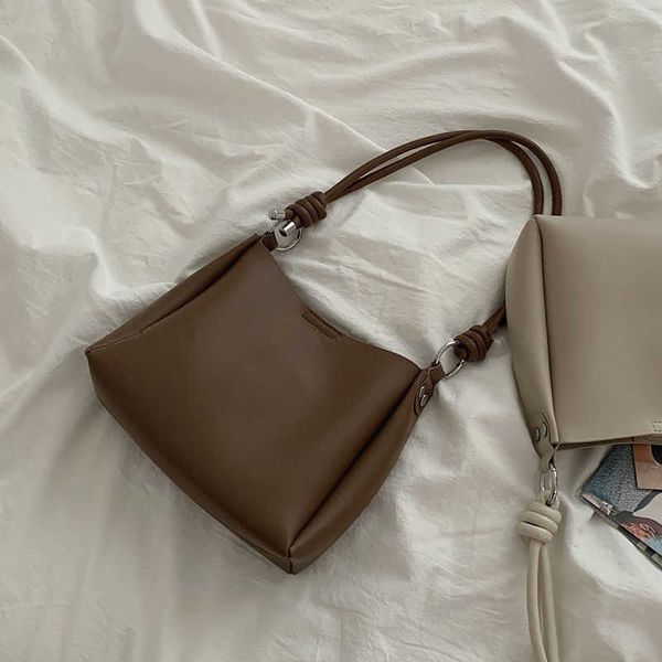 versatile ins cross body bag for women new fashion small tote bag for french small crowd armpit bag
versatile ins cross body bag for women new fashion small tote bag for french small crowd armpit bag