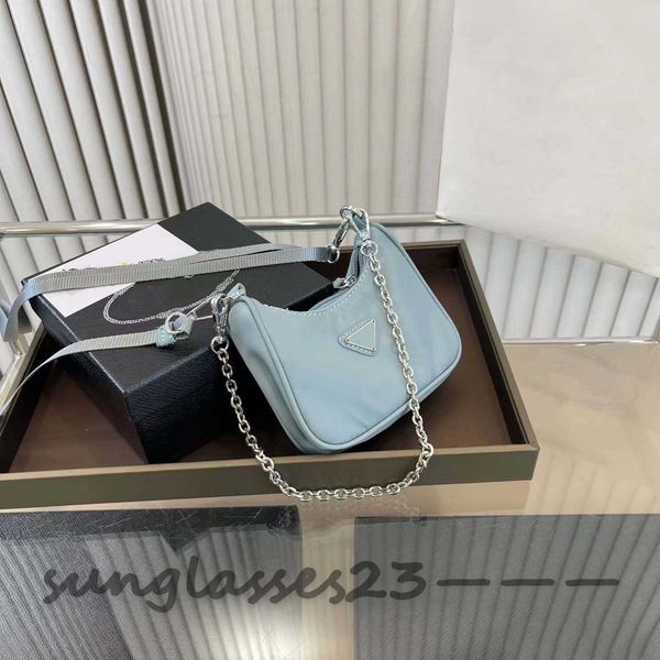 multiple color options high version designer bag crossbody bag women's fashion shoulder bag classic tote bag nylon style v103705
multiple color options high version designer bag crossbody bag women's fashion shoulder bag classic tote bag nylon style v103705
