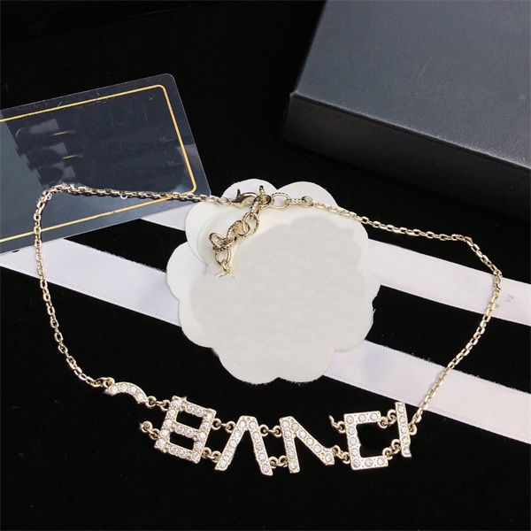 designer double letter luxury brand pendant necklaces gold crystal pearl sweater necklace women ccity choker jewelr 56, Silver
designer double letter luxury brand pendant necklaces gold crystal pearl sweater necklace women ccity choker jewelr 56, Silver