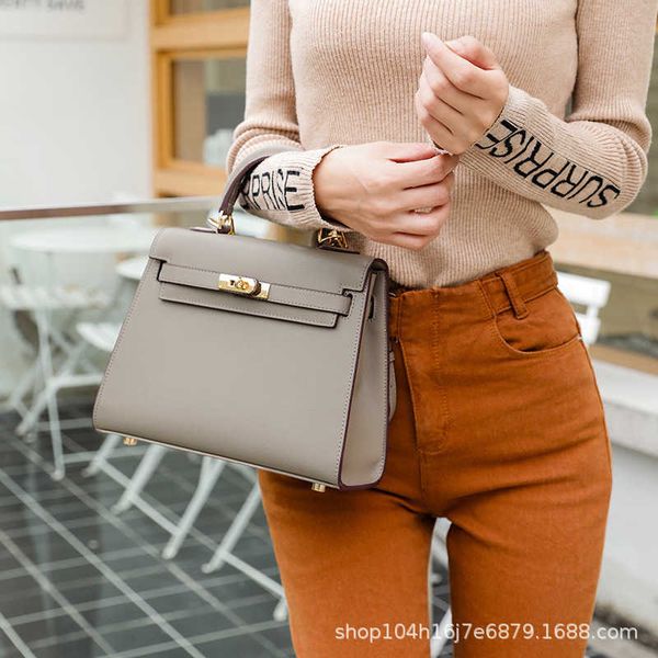 designer hemrres tote bag kelys versatile genuine leather 2023 new second generation palmprint togo cowhide handheld one shoulder crossbody
designer hemrres tote bag kelys versatile genuine leather 2023 new second generation palmprint togo cowhide handheld one shoulder crossbody