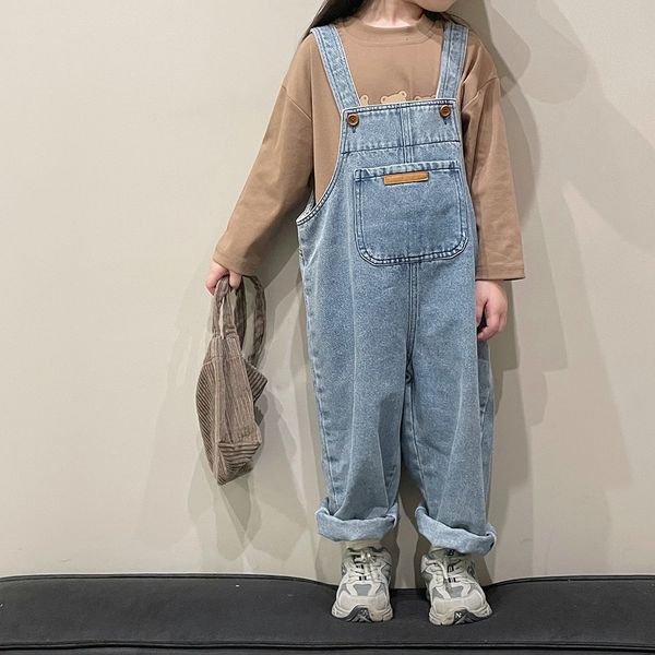 rompers 2023 kids denim overalls solid children loose trousers cute little girls autumn baby boys strap pants clothes 230711, Blue
rompers 2023 kids denim overalls solid children loose trousers cute little girls autumn baby boys strap pants clothes 230711, Blue