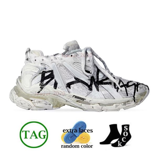 2023 designer balencaigaes track runners 70 casual shoes platform famous brand transmit sense men women runner black graffiti burgundy decon
2023 designer balencaigaes track runners 70 casual shoes platform famous brand transmit sense men women runner black graffiti burgundy decon
