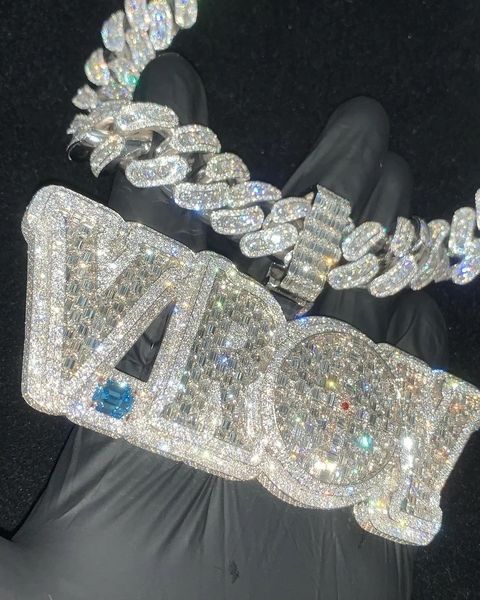 pendant necklaces custom big baguette zircon letter name pendant men hiphop necklace chain customized heavy rock rapper jewelry 230710, Silver
pendant necklaces custom big baguette zircon letter name pendant men hiphop necklace chain customized heavy rock rapper jewelry 230710, Silver