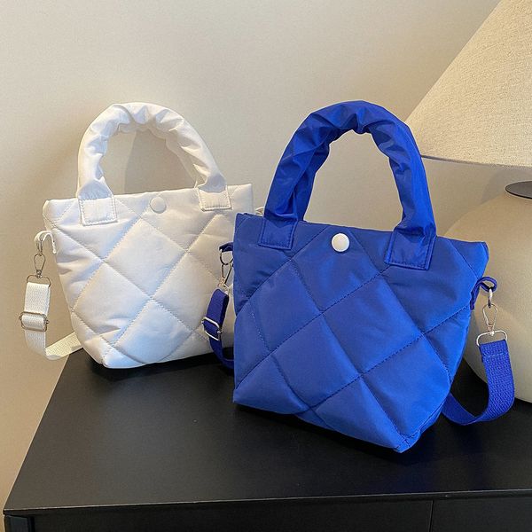 evening bags oxford cloth womens shoulder fashion rhombus embroidery thread small crossbody girls andle handbags 230711
evening bags oxford cloth womens shoulder fashion rhombus embroidery thread small crossbody girls andle handbags 230711