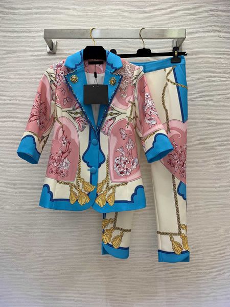 23ss women pants sets casual suit womens designer clothing printing color diamond nail bead color contrast five part sleeve blazer nine part, White
23ss women pants sets casual suit womens designer clothing printing color diamond nail bead color contrast five part sleeve blazer nine part, White