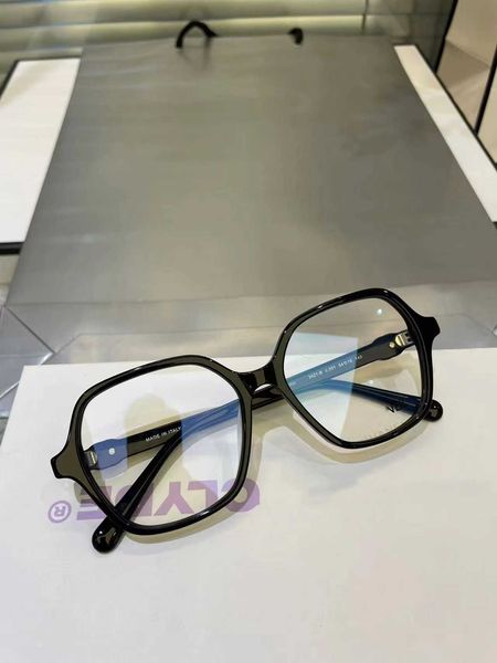 sunglasses 2023 new xiaoxiang 3241 sunglasses mesh red large board decoration face shape black frame and myopia lenses to prevent blue light, White;black
sunglasses 2023 new xiaoxiang 3241 sunglasses mesh red large board decoration face shape black frame and myopia lenses to prevent blue light, White;black