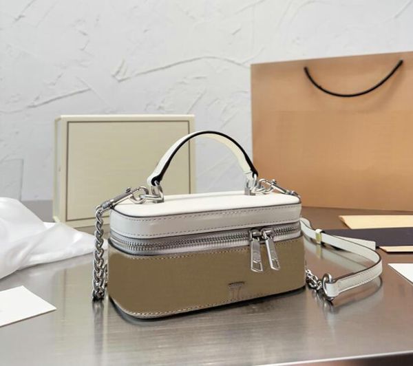 designer travel cosmetic bag makeup bag toiletry pouch women toiletry bags womens fashionable and classic versatile handbags ladies
designer travel cosmetic bag makeup bag toiletry pouch women toiletry bags womens fashionable and classic versatile handbags ladies