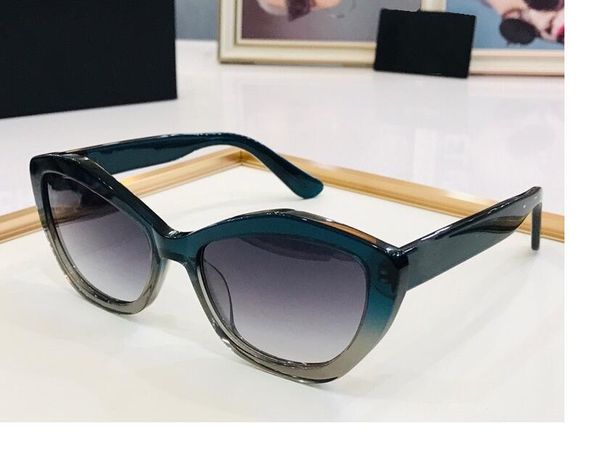 2023 women men sunglasses blue grey width plank full frame light purple gradient color butterfly glasses available with box, White;black
2023 women men sunglasses blue grey width plank full frame light purple gradient color butterfly glasses available with box, White;black