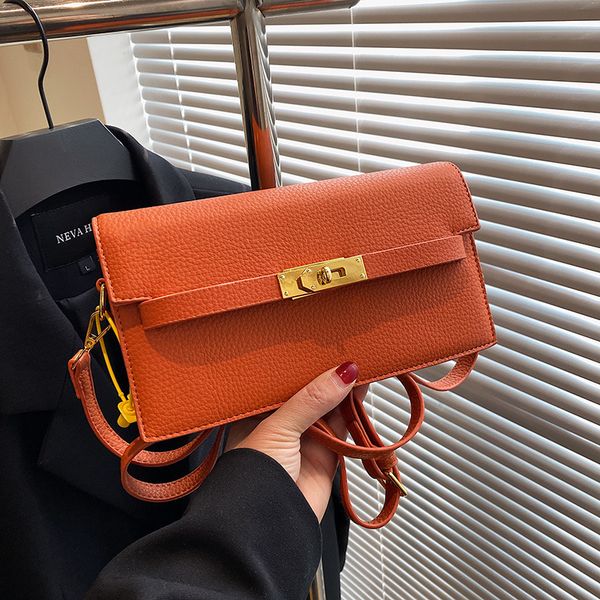 evening bags baguette bag crossbody bags women shoulder handbag two color splicing chain purse
evening bags baguette bag crossbody bags women shoulder handbag two color splicing chain purse