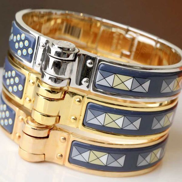 luxury designer bracelet her max clic bangle for women charm bracelets 12mm small size snap-fastener dark blue enamel qk75 7unu, Golden;silver
luxury designer bracelet her max clic bangle for women charm bracelets 12mm small size snap-fastener dark blue enamel qk75 7unu, Golden;silver