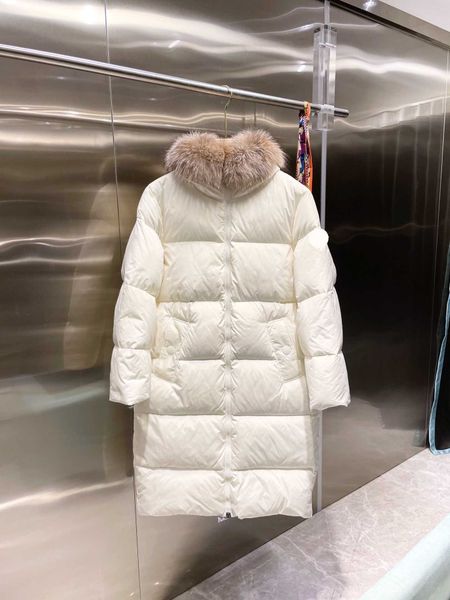 autumn and winter women's long big fur collar down jacket, encircle style and classic plaid quilted, efficient and warm, huge fox fur c, Black
autumn and winter women's long big fur collar down jacket, encircle style and classic plaid quilted, efficient and warm, huge fox fur c, Black
