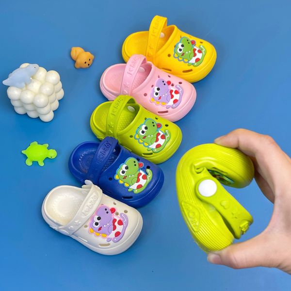 slipper children summer cartoon animals soft bottom anti-slip baby child baotou lovely hole shoes sandals kids 230710, Black;grey
slipper children summer cartoon animals soft bottom anti-slip baby child baotou lovely hole shoes sandals kids 230710, Black;grey