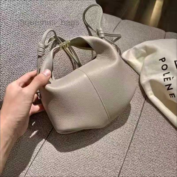 2022 leather polene female handbag french new solid color bento bag number eleven single shoulder s satchels bags 2022 sdhg21
2022 leather polene female handbag french new solid color bento bag number eleven single shoulder s satchels bags 2022 sdhg21