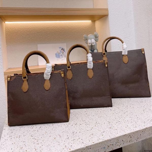 classic designers bag embossing flower tote bags shopping bag shoulder crossbody purse genuine leather large capacity women letter clutch pu, Silver
classic designers bag embossing flower tote bags shopping bag shoulder crossbody purse genuine leather large capacity women letter clutch pu, Silver