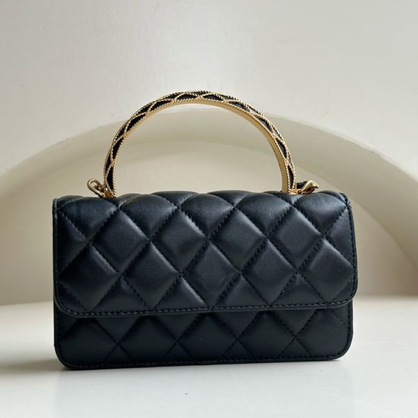 lambskin flap phone holder with chain bag designer mini shoulder bag 17.2cm luxury handbag high imitation crossbody bag with box zc117
lambskin flap phone holder with chain bag designer mini shoulder bag 17.2cm luxury handbag high imitation crossbody bag with box zc117