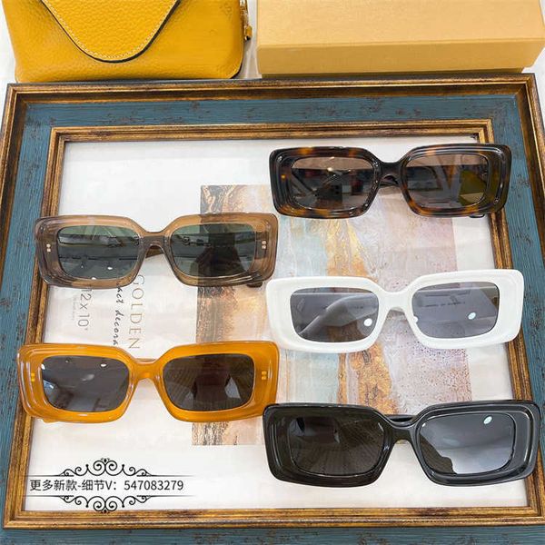 2023 new yijia small square ins same personalized fashion sunglasses lw40104, White;black
2023 new yijia small square ins same personalized fashion sunglasses lw40104, White;black