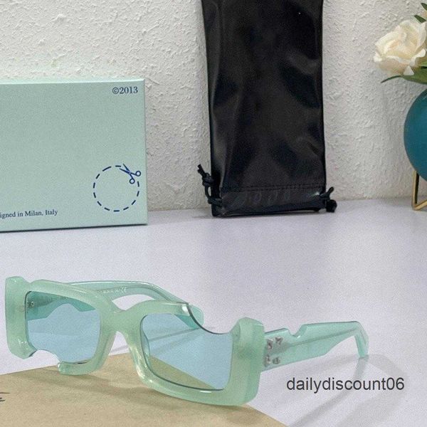 luxury designer sunglasses for men and women cool style fashion classic thick plate black white square frame eyewear off man glasses with or, White;black
luxury designer sunglasses for men and women cool style fashion classic thick plate black white square frame eyewear off man glasses with or, White;black
