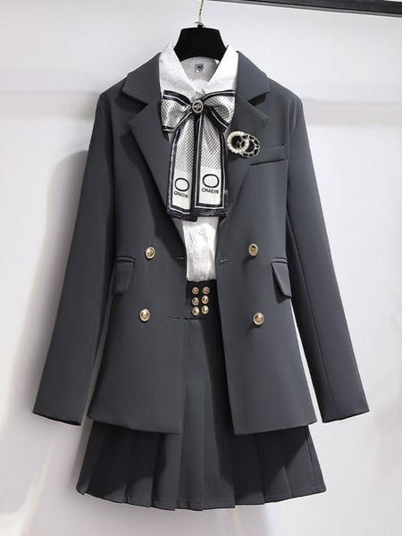 sweaters unxx threepiece blazer skirt suit women 2022new female preppy style elegant white temperament office lady suit multiple buttons, White;black
sweaters unxx threepiece blazer skirt suit women 2022new female preppy style elegant white temperament office lady suit multiple buttons, White;black