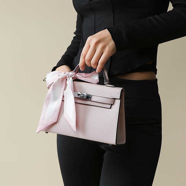 designer hemrres tote bag leather kelys mini premium 2023 new spring summer versatile one shoulder crossbody handheld second generation
designer hemrres tote bag leather kelys mini premium 2023 new spring summer versatile one shoulder crossbody handheld second generation