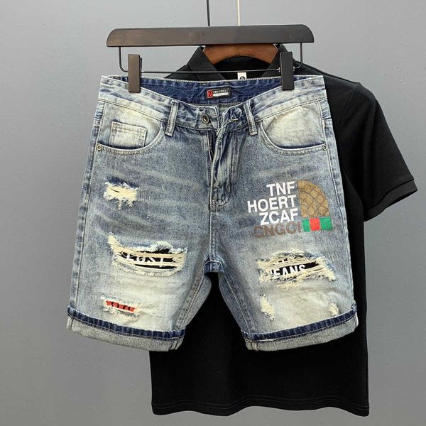 men's casual denim shorts 2023 summer new fashionable printed cat whisker hole american high street slim fit pants, White;black
men's casual denim shorts 2023 summer new fashionable printed cat whisker hole american high street slim fit pants, White;black