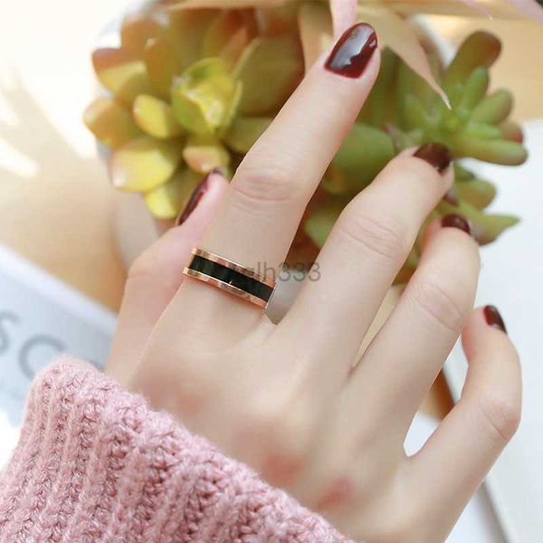 latest temperament the black and white ceramic couple ring for male and female pairs, popular on the net, fashion, and small group student f, Golden;silver
latest temperament the black and white ceramic couple ring for male and female pairs, popular on the net, fashion, and small group student f, Golden;silver