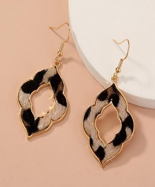 polygon plush leopard print geometric charms hollow earrings luxury designer jewelry for women party gift8064584, Golden
polygon plush leopard print geometric charms hollow earrings luxury designer jewelry for women party gift8064584, Golden