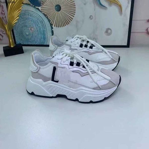 2023 designer shoes men luxury designers sneaker women platform leather casual shoe low lace up sneakers with clear sole new trainers mjnjh0, Red;white
2023 designer shoes men luxury designers sneaker women platform leather casual shoe low lace up sneakers with clear sole new trainers mjnjh0, Red;white