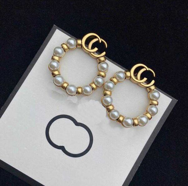 vintage designer brand double letter stud earrings fashion women 18k gold plated inlay pearl earring luxury womens bronze wedding party jewe, Golden;silver
vintage designer brand double letter stud earrings fashion women 18k gold plated inlay pearl earring luxury womens bronze wedding party jewe, Golden;silver
