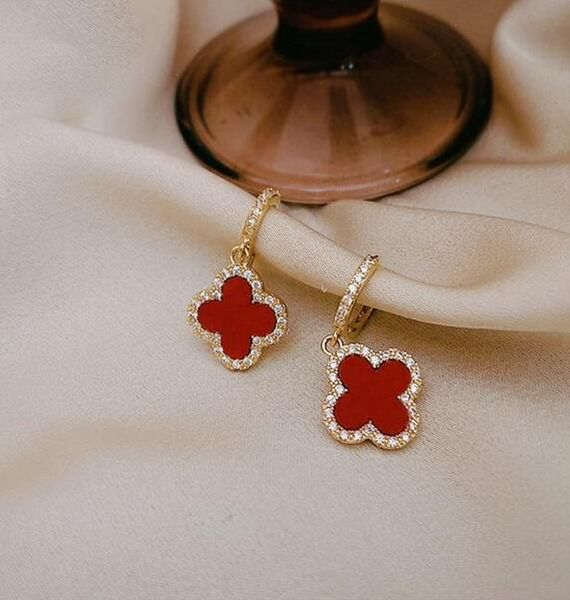 designer earrings four-leaf clover earring for women classic small fragrant wind earrings new styles ear ring lovers 18k gold plated light l, Golden;silver
designer earrings four-leaf clover earring for women classic small fragrant wind earrings new styles ear ring lovers 18k gold plated light l, Golden;silver