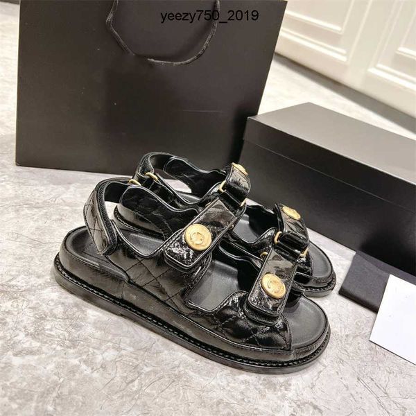 slides channel ccity quality designer shoes sandals outdoor luxury beach shoe summer leather style slippers sandal women high aal1
slides channel ccity quality designer shoes sandals outdoor luxury beach shoe summer leather style slippers sandal women high aal1