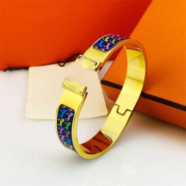 designer bracelet luxury brand her max enamel bangle women stainless steel luxury couple bracelet fashion jewelry valentine day gift for gir, Black
designer bracelet luxury brand her max enamel bangle women stainless steel luxury couple bracelet fashion jewelry valentine day gift for gir, Black