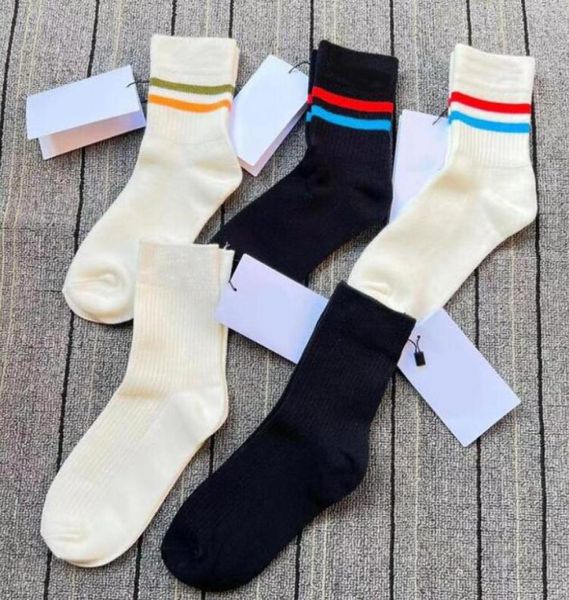 mens women designer sports socks fashion letters embroidery long sock for men highly quality stockings casual sock 2 pieces4413357, Black
mens women designer sports socks fashion letters embroidery long sock for men highly quality stockings casual sock 2 pieces4413357, Black