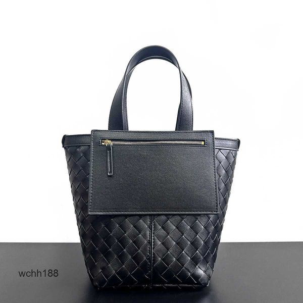 single bags large venetas summer bottegac tote girl 2023 bag super purse capacity design women's designer shoulder flipflap canvas leat
single bags large venetas summer bottegac tote girl 2023 bag super purse capacity design women's designer shoulder flipflap canvas leat
