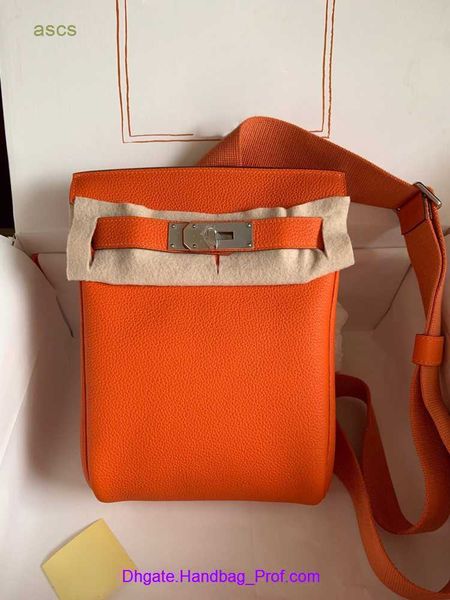 7a hac a dos designer bag fashion shoulder tote women men luxurys crossbody bags fashion cross body leather handbag messenger shopping totes
7a hac a dos designer bag fashion shoulder tote women men luxurys crossbody bags fashion cross body leather handbag messenger shopping totes