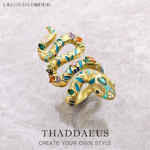 with side stones bright golden snake pave ring europe style bohemia fine jewerly for women gift in 925 sterling silver l230710
with side stones bright golden snake pave ring europe style bohemia fine jewerly for women gift in 925 sterling silver l230710