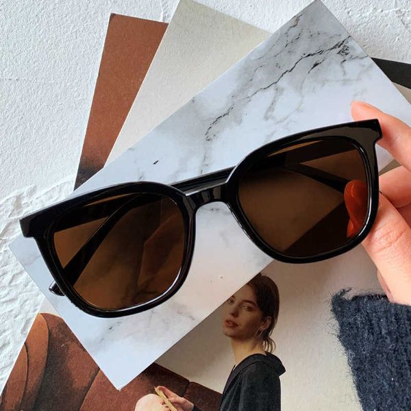 designer sunglasses fashion luxury brand g's same rice nail women's summer new ins korean uv resistant outdoor party glasses, White;black
designer sunglasses fashion luxury brand g's same rice nail women's summer new ins korean uv resistant outdoor party glasses, White;black
