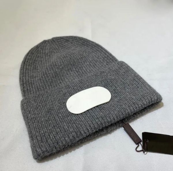 new knitted hat fashion letter printing cap popular warm windproof stretch multi-color high-quality beanie, Blue;gray
new knitted hat fashion letter printing cap popular warm windproof stretch multi-color high-quality beanie, Blue;gray