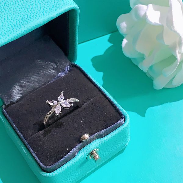 designer nail ring luxury carti jewelry midi love rings for women titanium steel alloy gold-plated process fashion accessories never fade no, Golden;silver
designer nail ring luxury carti jewelry midi love rings for women titanium steel alloy gold-plated process fashion accessories never fade no, Golden;silver