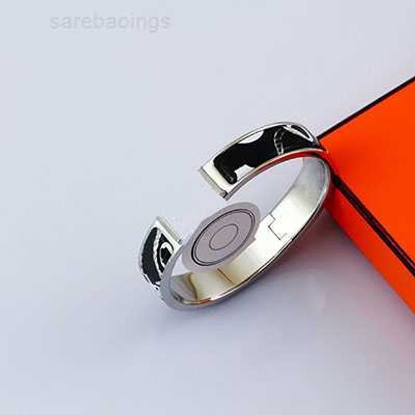 designer bracelet luxury brand her max high version 12mm classic design pattern enamel bracelet bangle titanium steel clasp cuff bangles for, Black
designer bracelet luxury brand her max high version 12mm classic design pattern enamel bracelet bangle titanium steel clasp cuff bangles for, Black
