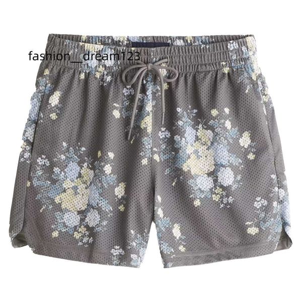 double layer sublimation plain 100% polyester street wear sets 5 inch inseam gym blank basketball custom mesh men's shorts, White;black
double layer sublimation plain 100% polyester street wear sets 5 inch inseam gym blank basketball custom mesh men's shorts, White;black