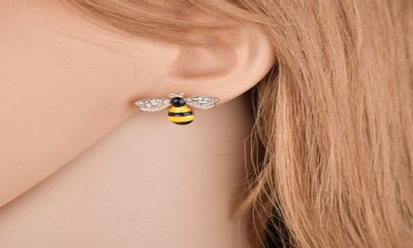 cute enamel yellow flower stup earrings for women girl new fashion jewelry accessories brincos drop e25721363391, Golden;silver
cute enamel yellow flower stup earrings for women girl new fashion jewelry accessories brincos drop e25721363391, Golden;silver