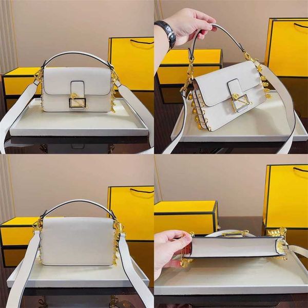 evening bags designers cross body totes luxury handbag ladies fashion leather shoulder bag crossbody bag handbag purse pu bags messenger han
evening bags designers cross body totes luxury handbag ladies fashion leather shoulder bag crossbody bag handbag purse pu bags messenger han