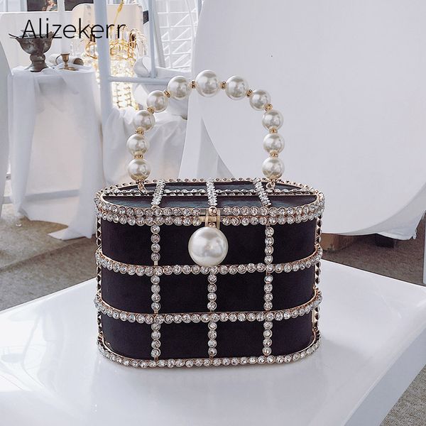evening bags diamonds basket evening clutch bags women luxury hollow out preal beaded metallic cage handbags ladies wedding party purse 2307
evening bags diamonds basket evening clutch bags women luxury hollow out preal beaded metallic cage handbags ladies wedding party purse 2307