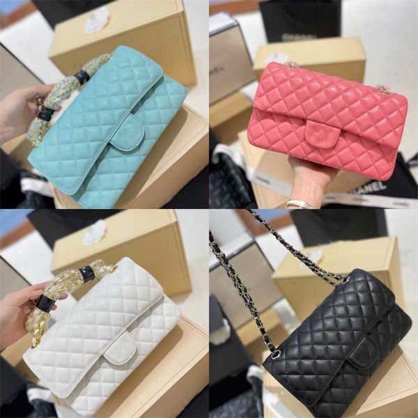 luxury channel bags designer bags handbag one shoulder crossbody bags tote new fashion texture shoulder strap multifunctional portable envel
luxury channel bags designer bags handbag one shoulder crossbody bags tote new fashion texture shoulder strap multifunctional portable envel