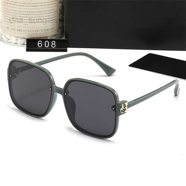 designer sunglasses fashion 608 man woman frame studio luxury sun glasses rectangle goggle adumbral 4 color full frame optional quality, White;black
designer sunglasses fashion 608 man woman frame studio luxury sun glasses rectangle goggle adumbral 4 color full frame optional quality, White;black