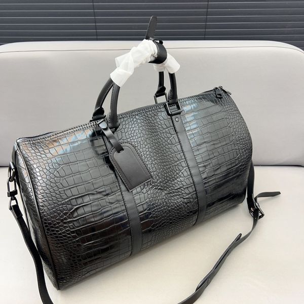 classic outdoor travelling luggage crocodile pattern leather duffle bag large tote shoulder bags men women handbags 50cm
classic outdoor travelling luggage crocodile pattern leather duffle bag large tote shoulder bags men women handbags 50cm